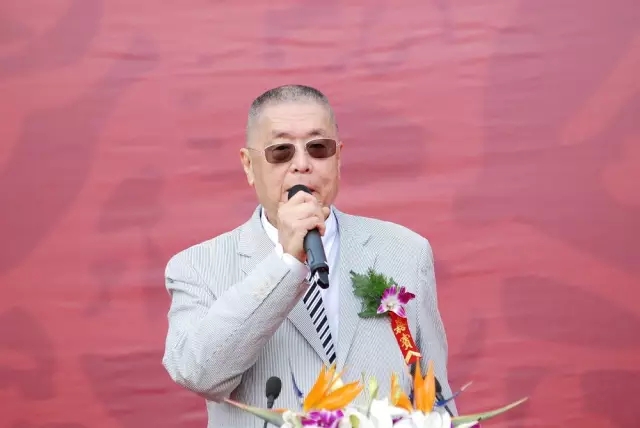 德國(guó)歐米勒鋼琴中國(guó)再添重大里程碑！歐米勒青島鋼琴項(xiàng)目正式培土奠基！