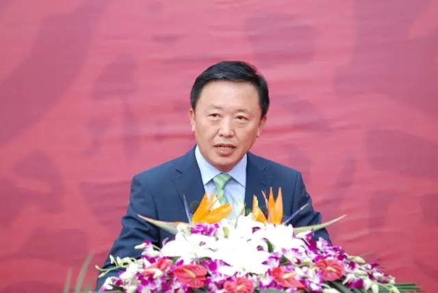 德國(guó)歐米勒鋼琴中國(guó)再添重大里程碑！歐米勒青島鋼琴項(xiàng)目正式培土奠基！